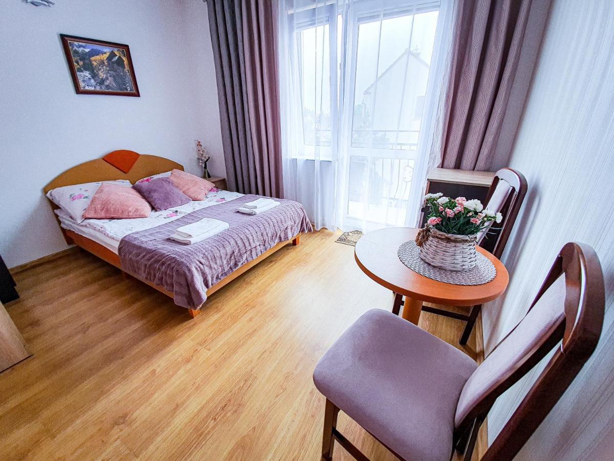 Villa Roza Pokoje & Apartamenty Leba Ngoại thất bức ảnh